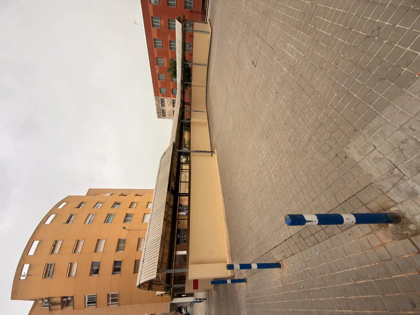 Außenansicht von Lagerraum zum Verkauf in Sagunto / Sagunt