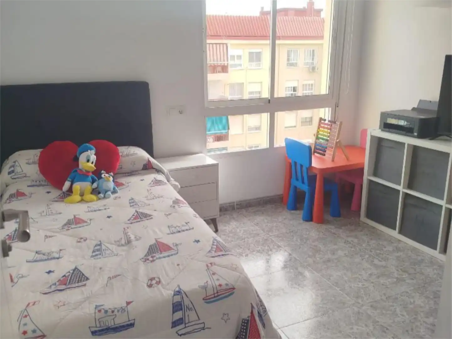 Dormitori de Pis en venda en Vélez-Málaga amb Aire condicionat, Piscina i Balcó