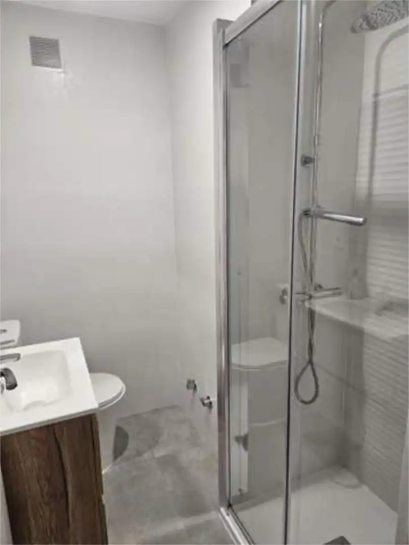 Bathroom of Flat for sale in Guadalajara  with Heating, Private garden and Terrace