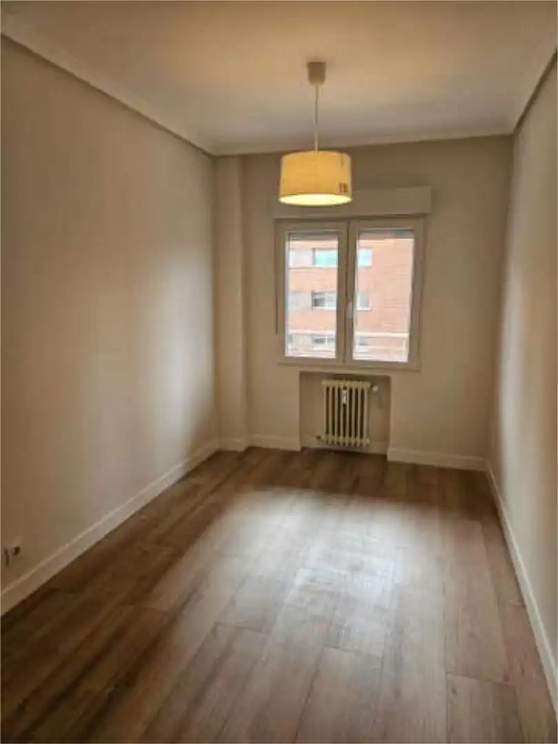 Bedroom of Flat for sale in Guadalajara  with Heating, Private garden and Terrace