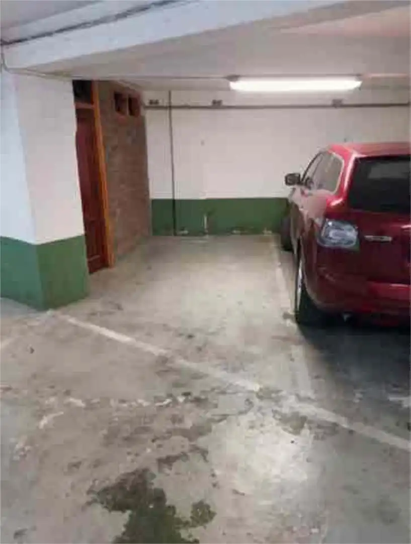 Parkplatz von Garage zur Miete in Vitoria - Gasteiz