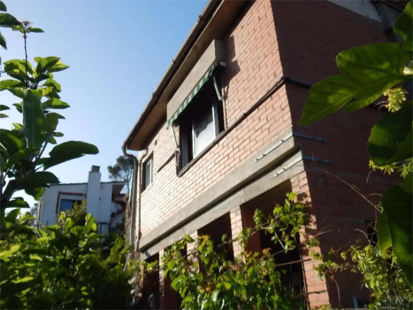 Exterior view of Houses for sale in Sant Vicenç Dels Horts  with Air Conditioner, Terrace and Swimming Pool