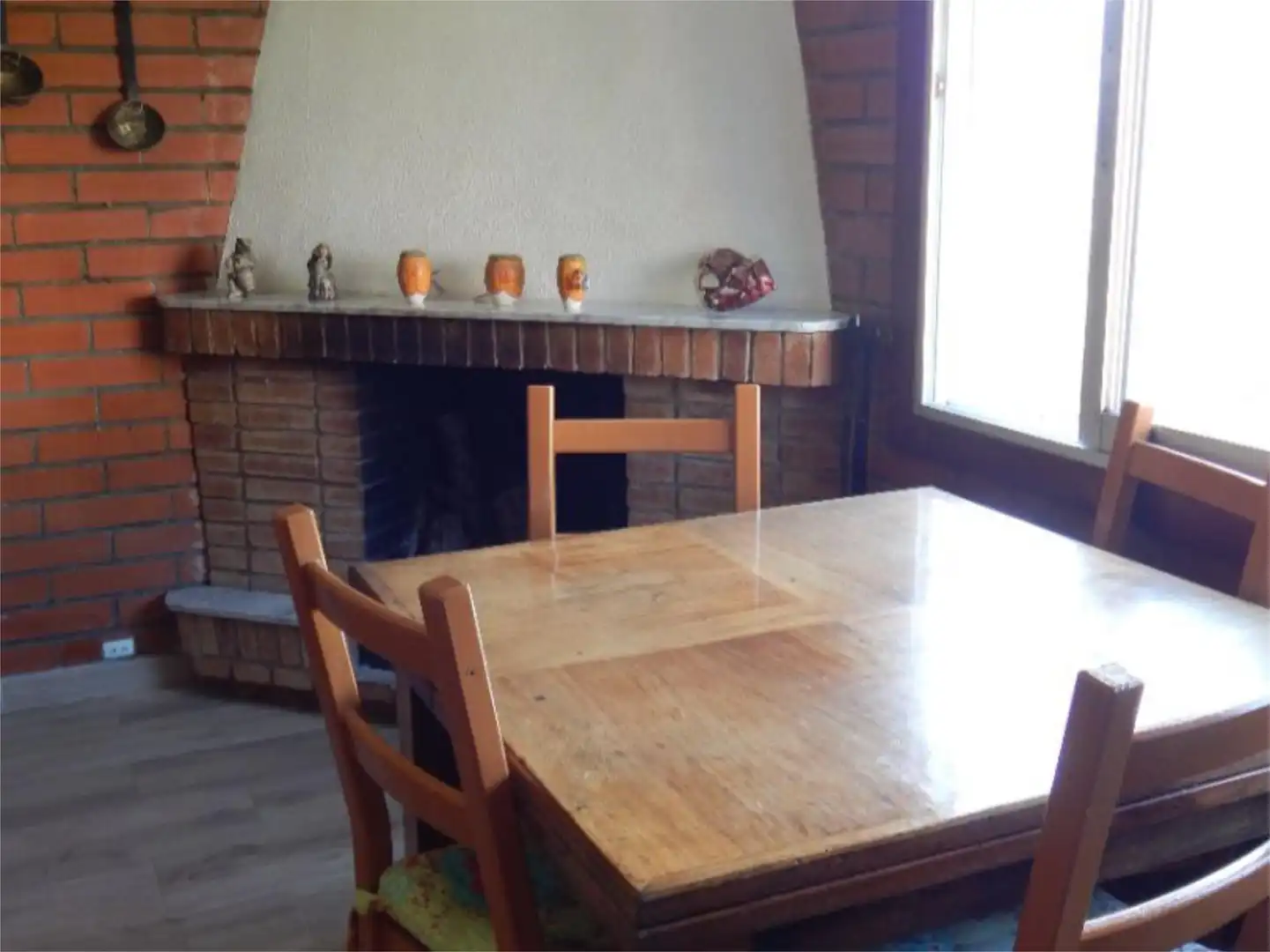 Casa o xalet en venda a Carrer Pujada de la Selva, 1, Sant Vicenç Dels Horts Menjador de Casa o xalet en venda en Sant Vicenç Dels Horts amb Aire condicionat, Terrassa i Piscina