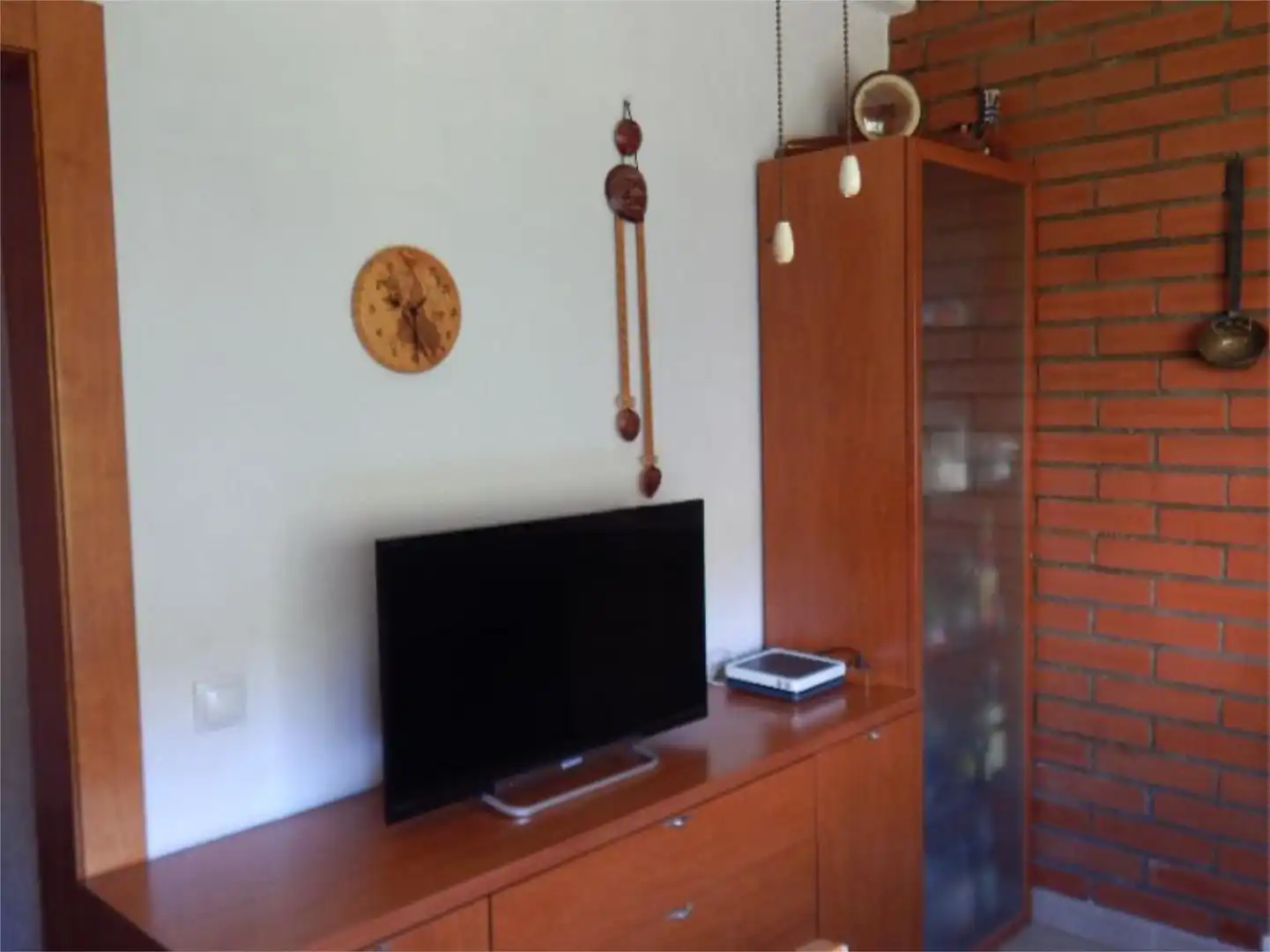Casa o xalet en venda a Carrer Pujada de la Selva, 1, Sant Vicenç Dels Horts Sala d'estar de Casa o xalet en venda en Sant Vicenç Dels Horts amb Aire condicionat, Terrassa i Piscina