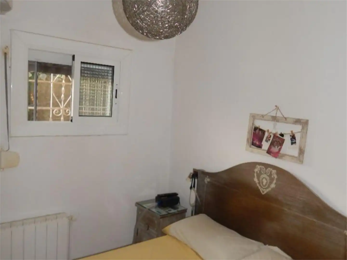 Casa o xalet en venda a Carrer Pujada de la Selva, 1, Sant Vicenç Dels Horts Dormitori de Casa o xalet en venda en Sant Vicenç Dels Horts amb Aire condicionat, Terrassa i Piscina