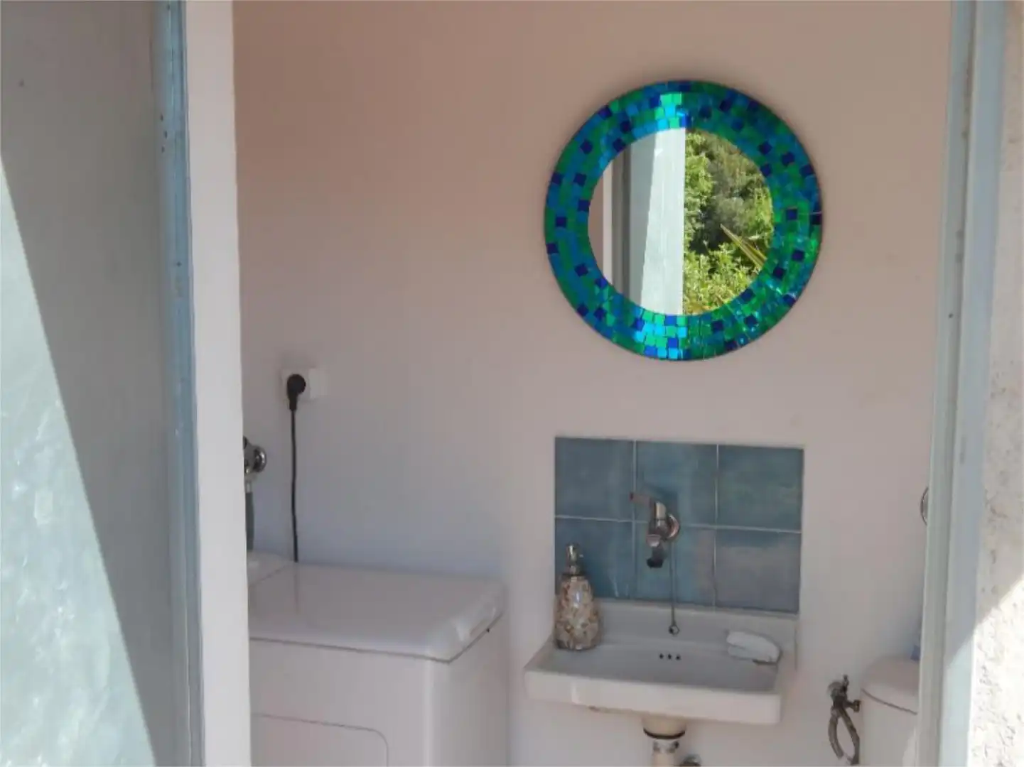 Casa o xalet en venda a Carrer Pujada de la Selva, 1, Sant Vicenç Dels Horts Bany de Casa o xalet en venda en Sant Vicenç Dels Horts amb Aire condicionat, Terrassa i Piscina
