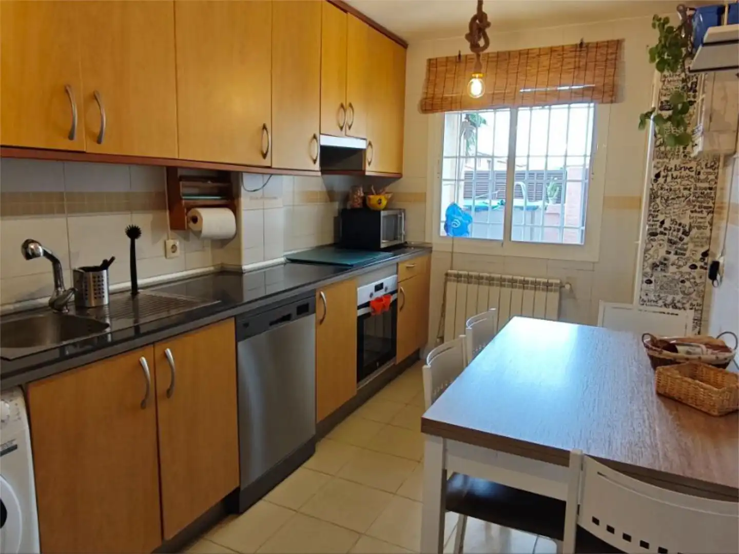 Piso en venta en Calle Océano Pacífico, 97, Las Lomas Cocina de Piso en venta en Seseña con Calefacción, Jardín privado y Terraza