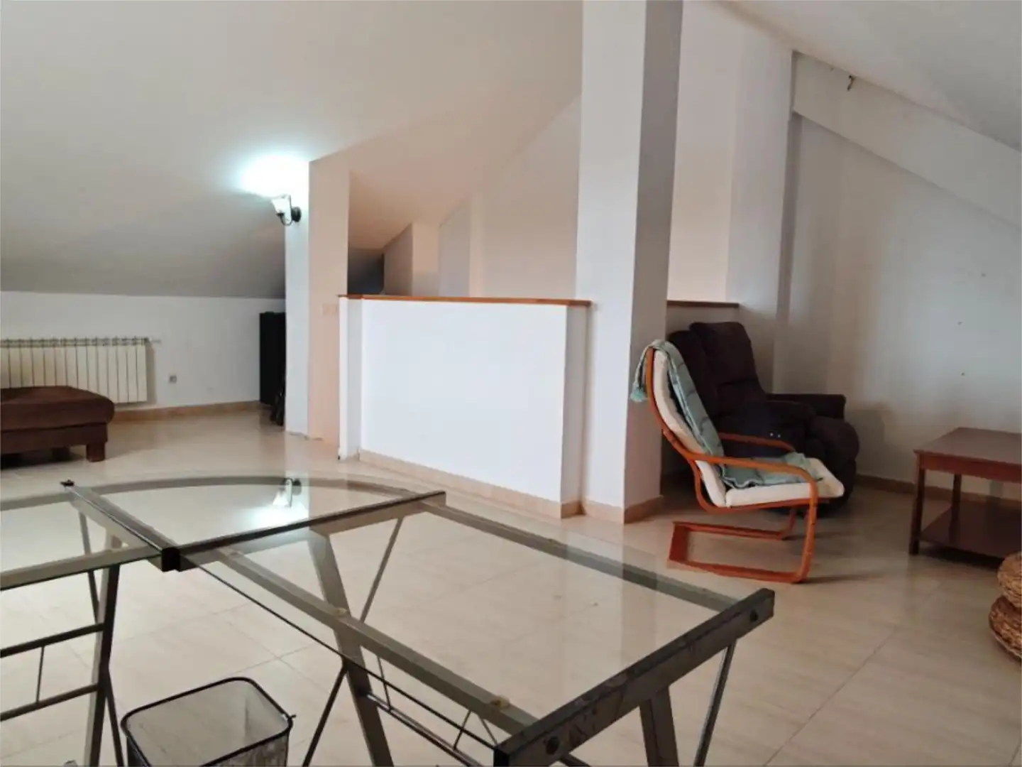 Piso en venta en Calle Océano Pacífico, 97, Las Lomas Piso en venta en Seseña con Calefacción, Jardín privado y Terraza