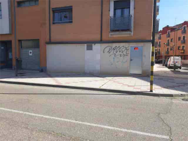 Garaje en Alquiler en Santovenia de Pisuerga