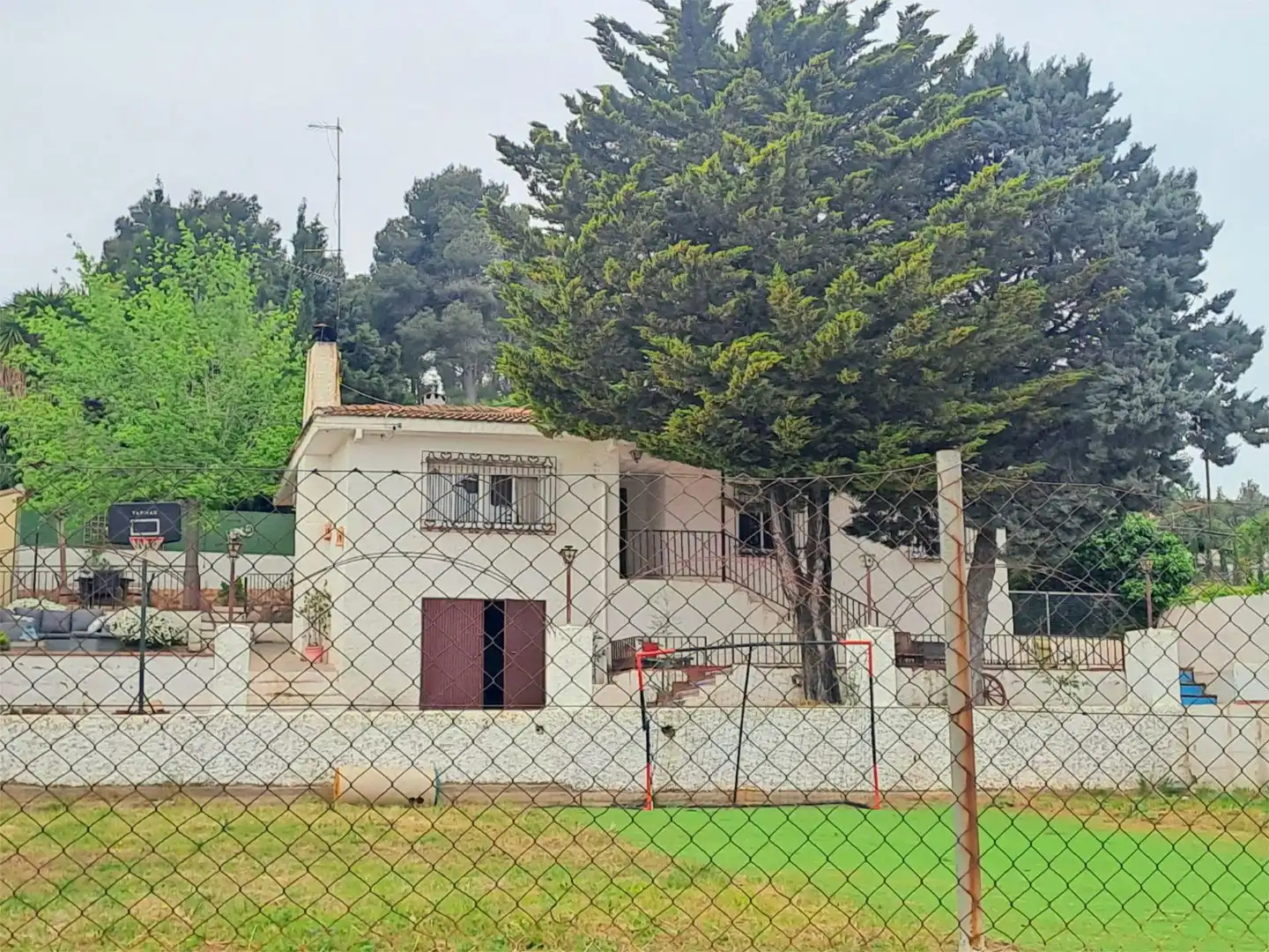 Piso en venta en Calle Topacio, 54, Las Pedrizas Vista exterior de Piso en venta en Chiva con Aire acondicionado, Calefacción y Jardín privado