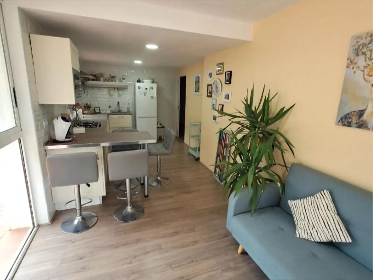 Piso en venta en Calle Topacio, 54, Las Pedrizas Cocina de Piso en venta en Chiva con Aire acondicionado, Calefacción y Jardín privado