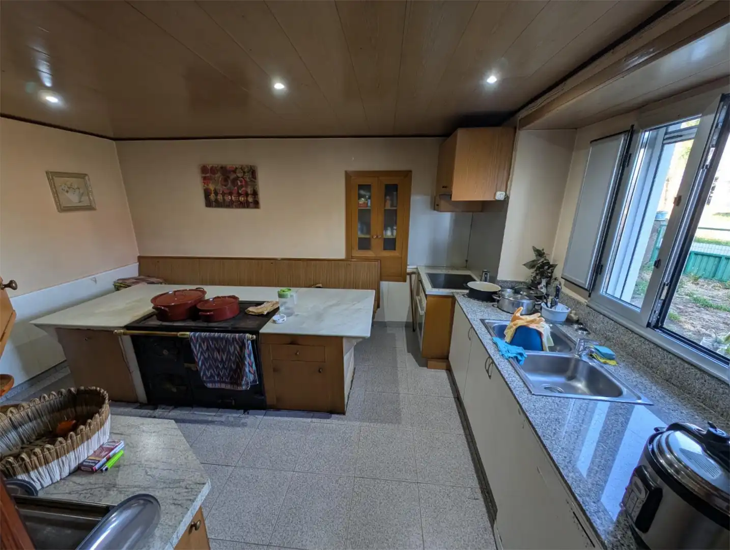 Casa o xalet en venda a Camiño Currás, 1, Cospeito Cuina de Casa o xalet en venda en Cospeito amb Calefacció, Jardí privat i Terrassa