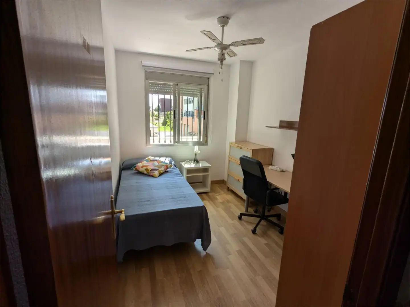 Habitació a Plaza de Castaño del Robledo, 1, La Hispanidad - Verdeluz