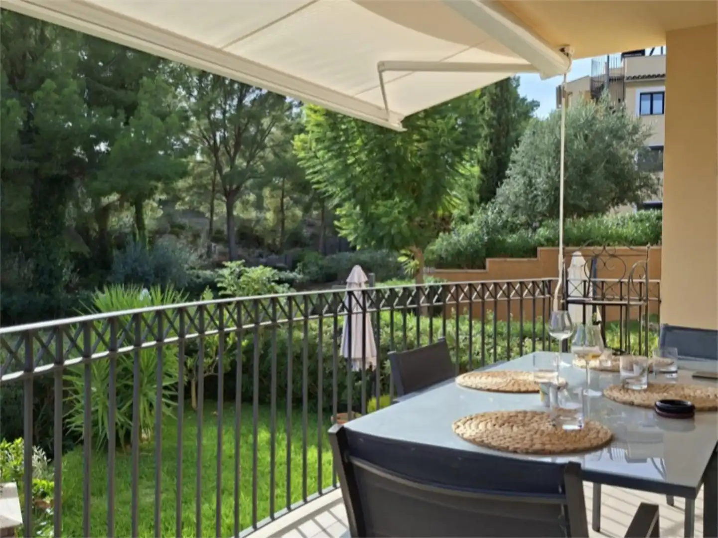 Wohnung zum Verkauf in Camí Cala en Cranc, 27, Es Camp de Mar Terrasse von Wohnung zum Verkauf in Andratx mit Klimaanlage, Terrasse und Schwimmbad