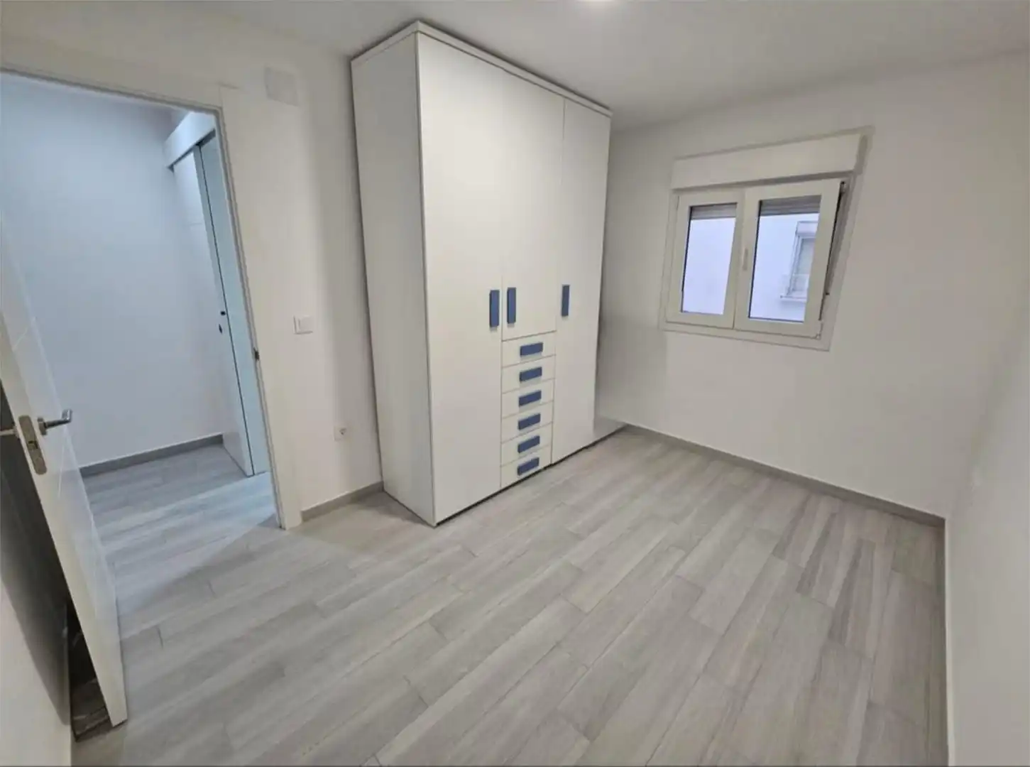 Wohnung zum Verkauf in Calle Vicente Delgado Algaba, 108a, Maria Auxiliadora - Barriada de Llera Schlafzimmer von Wohnung zum Verkauf in Badajoz Capital mit Klimaanlage und Terrasse