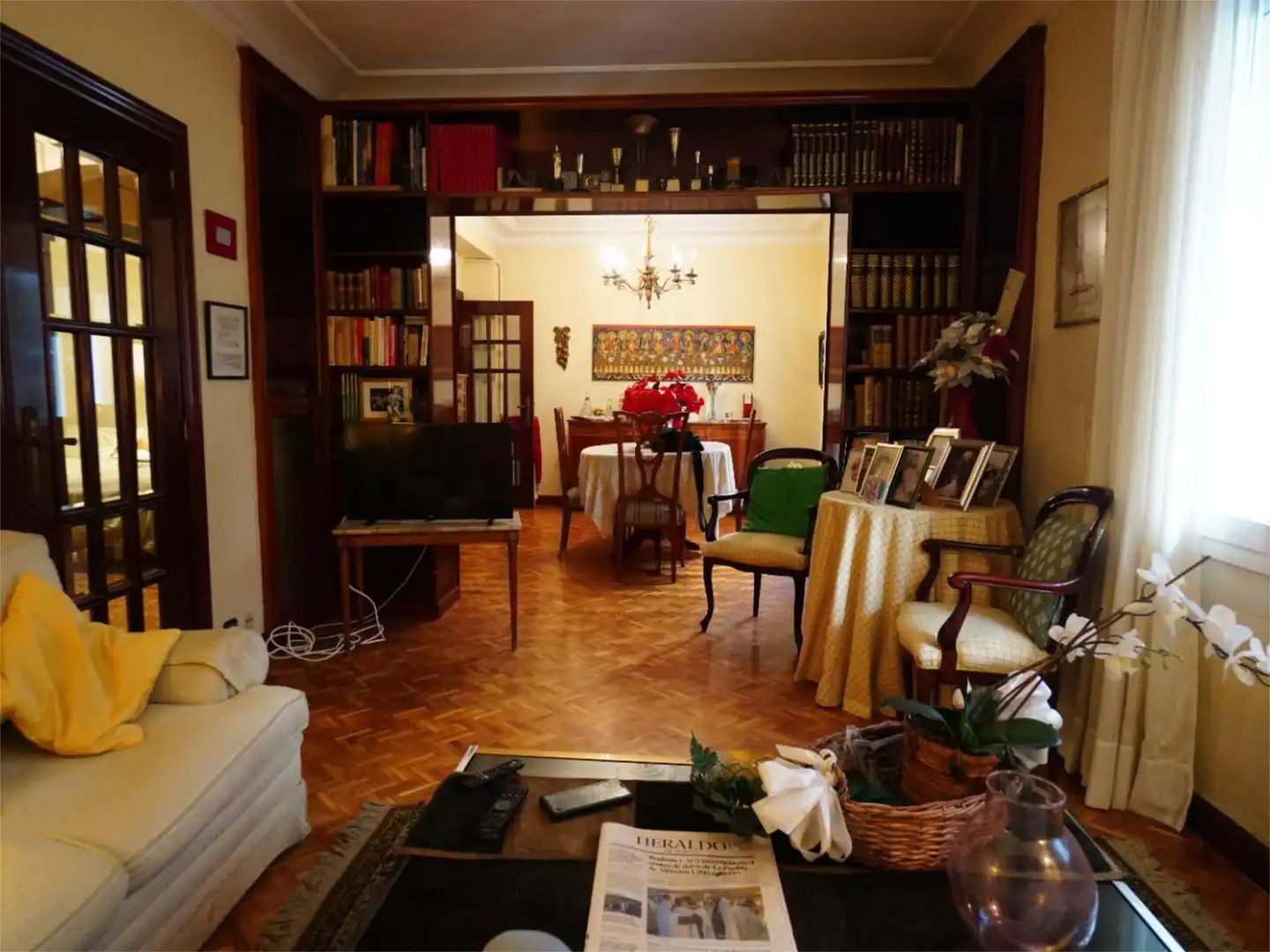 Sala d'estar de Pis en venda en  Zaragoza Capital amb Terrassa