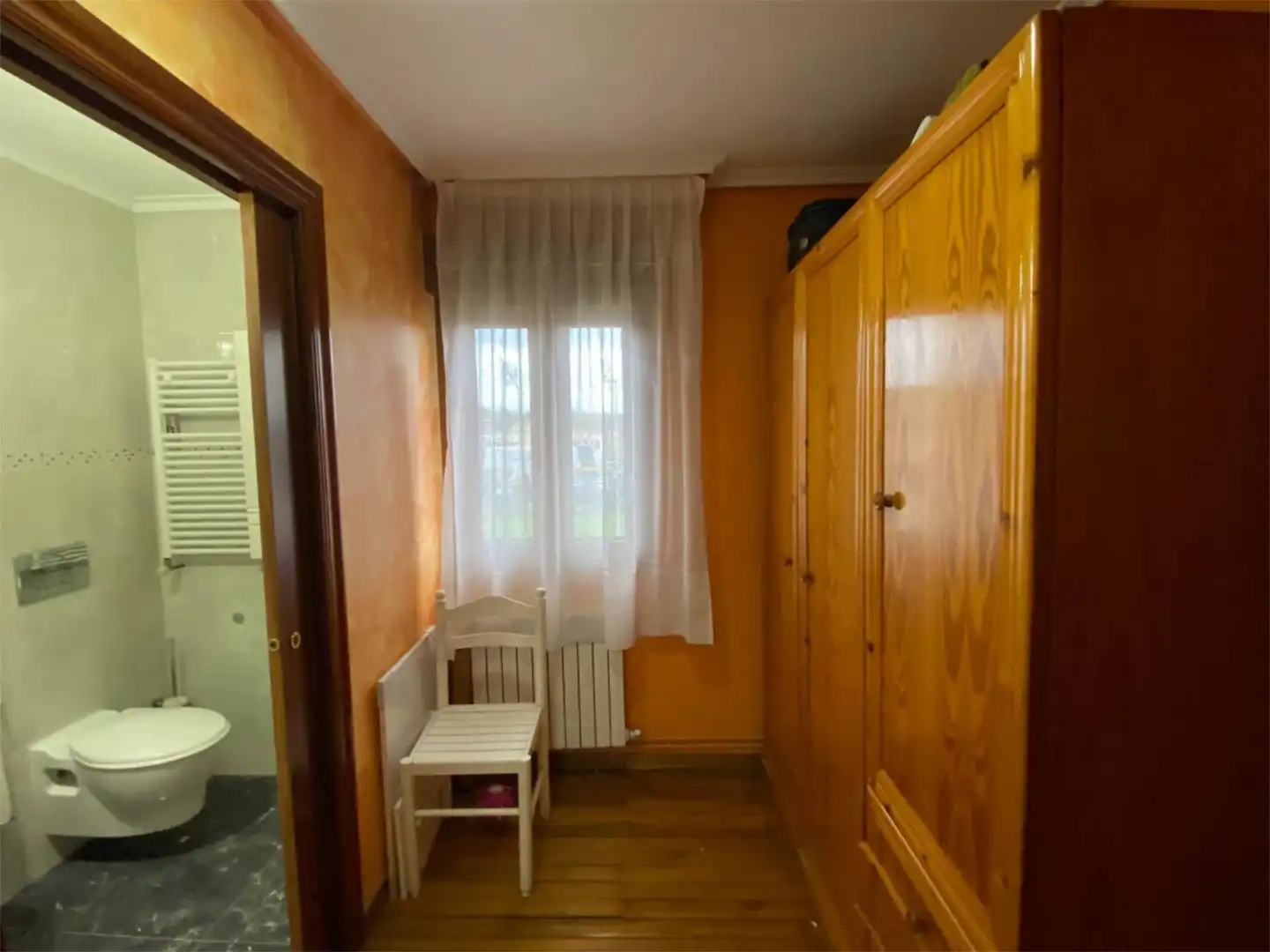 Casa o chalet en venta en Calle la Serna, 1, El Astillero Habitación de Casa o chalet en venta en El Astillero con Calefacción, Jardín privado y Parquet