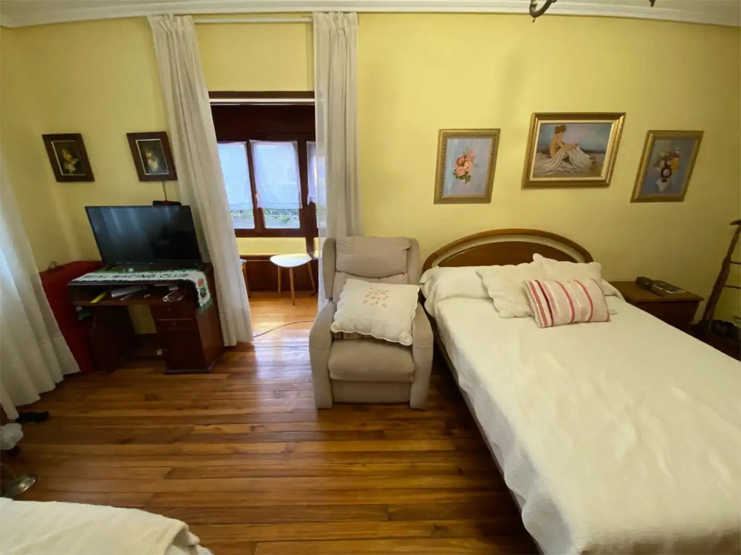 Casa o chalet en venta en Calle la Serna, 1, El Astillero Habitación de Casa o chalet en venta en El Astillero con Calefacción, Jardín privado y Parquet