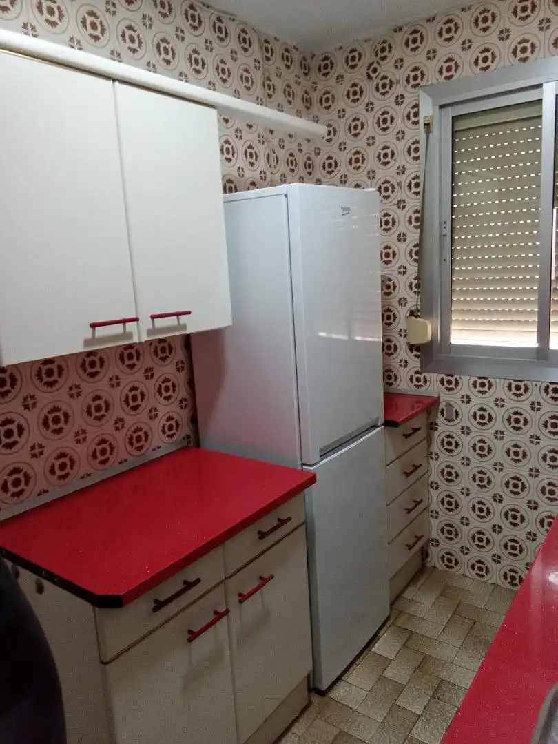 Wohnung zur Miete in Calle la Paz, 1, Andorra (Teruel) Küche von Wohnung zur Miete in Andorra (Teruel) mit Klimaanlage, Heizung und Möbliert
