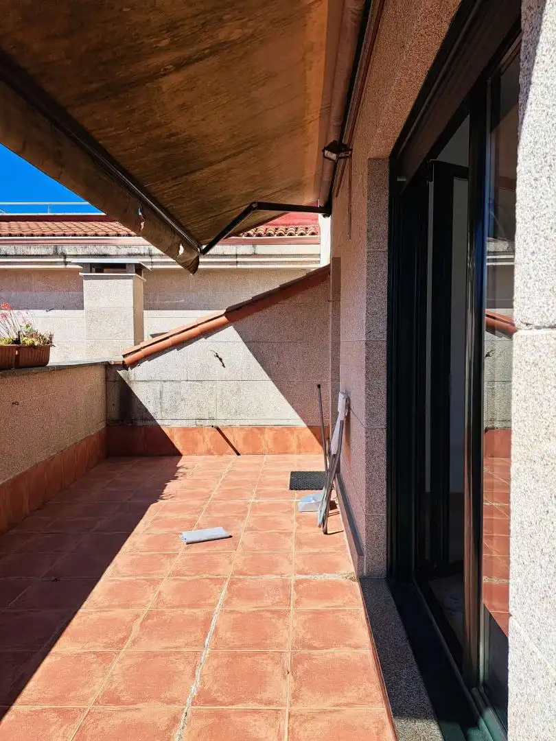 Piso en venta en Rúa Espírito Santo, 70, Redondela Terraza de Piso en venta en Redondela con Calefacción, Parquet y Terraza
