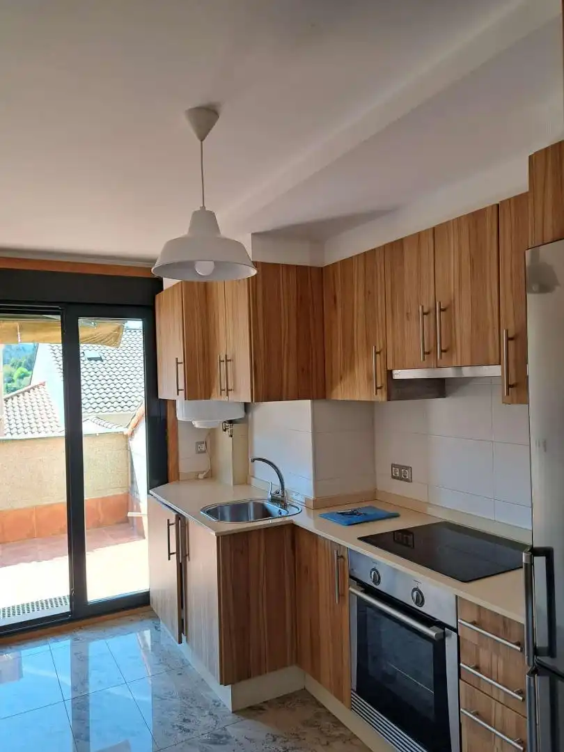 Piso en venta en Rúa Espírito Santo, 70, Redondela Cocina de Piso en venta en Redondela con Calefacción, Parquet y Terraza