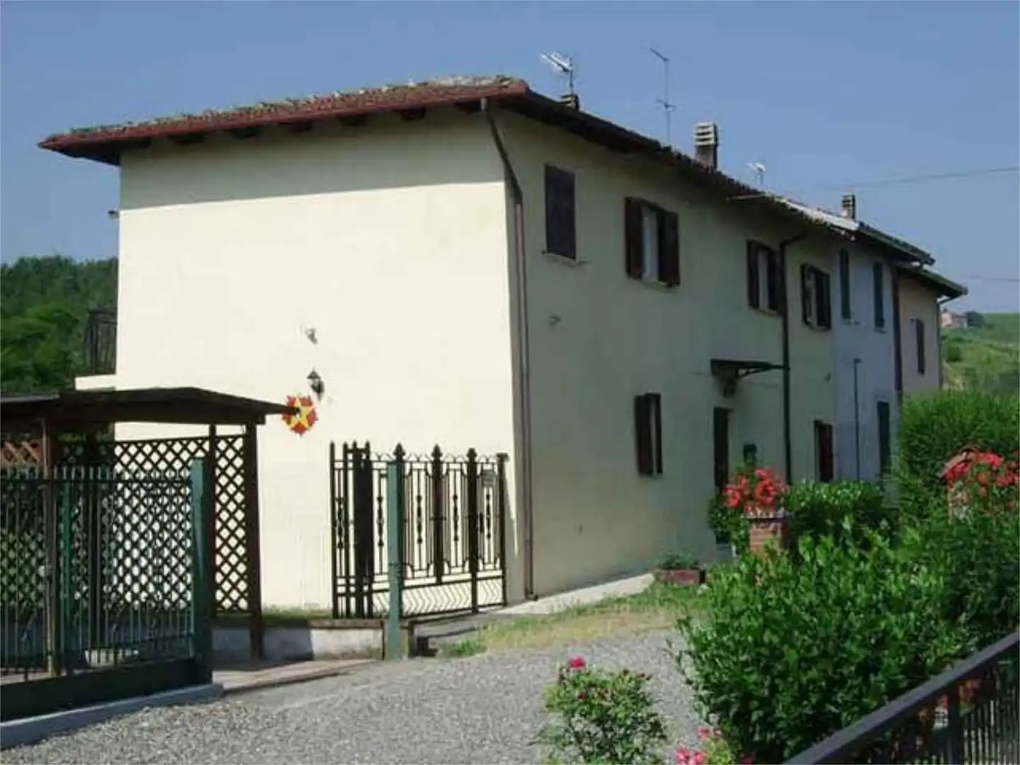 Vista exterior de Casa o chalet en venta en Elche / Elx con Calefacción, Jardín privado y Terraza