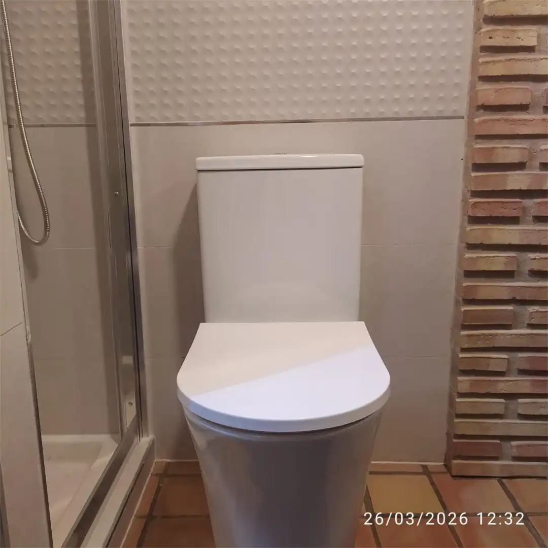 Baño de Piso en venta en Trijueque con Aire acondicionado, Calefacción y Terraza