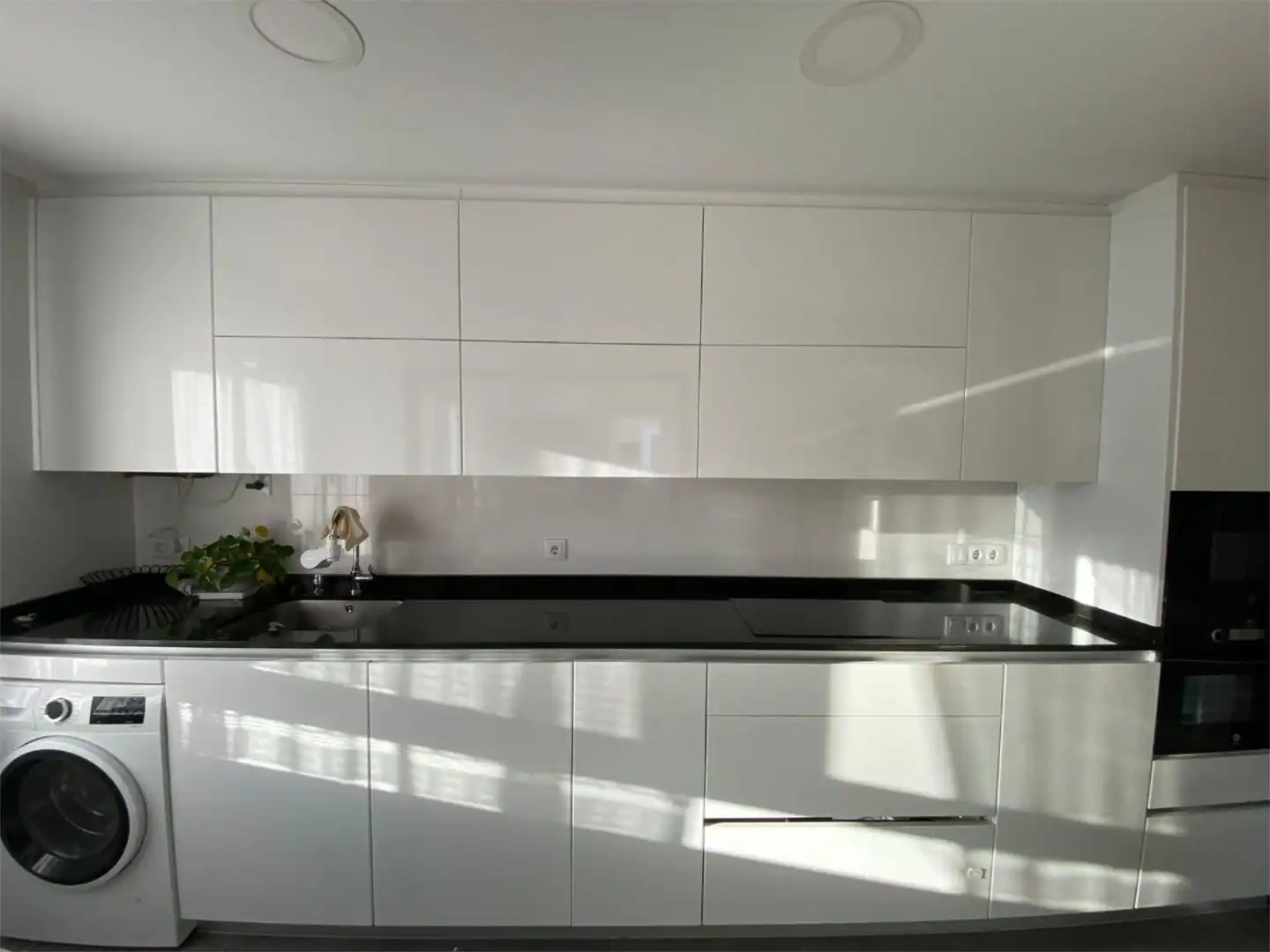 Flat for sale in Plaza Pombo, 1, Puerto Chico Kitchen of Flat for sale in Santander