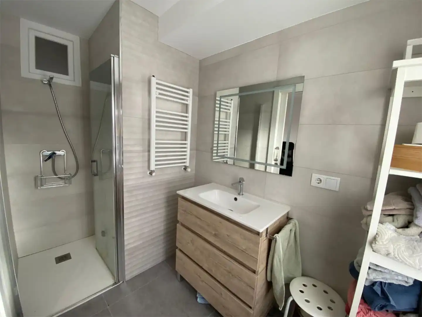 Flat for sale in Plaza Pombo, 1, Puerto Chico Bathroom of Flat for sale in Santander