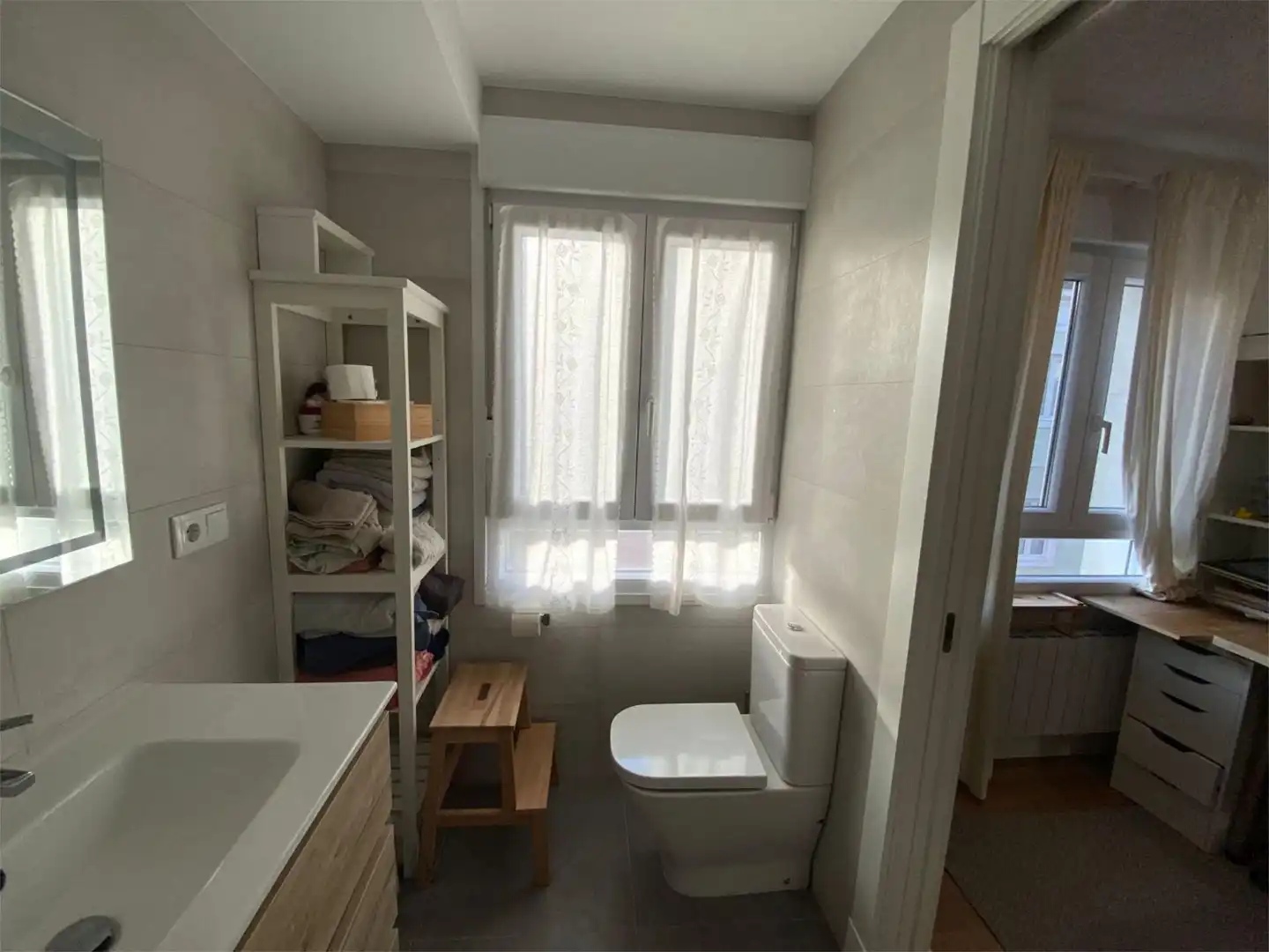 Flat for sale in Plaza Pombo, 1, Puerto Chico Bathroom of Flat for sale in Santander