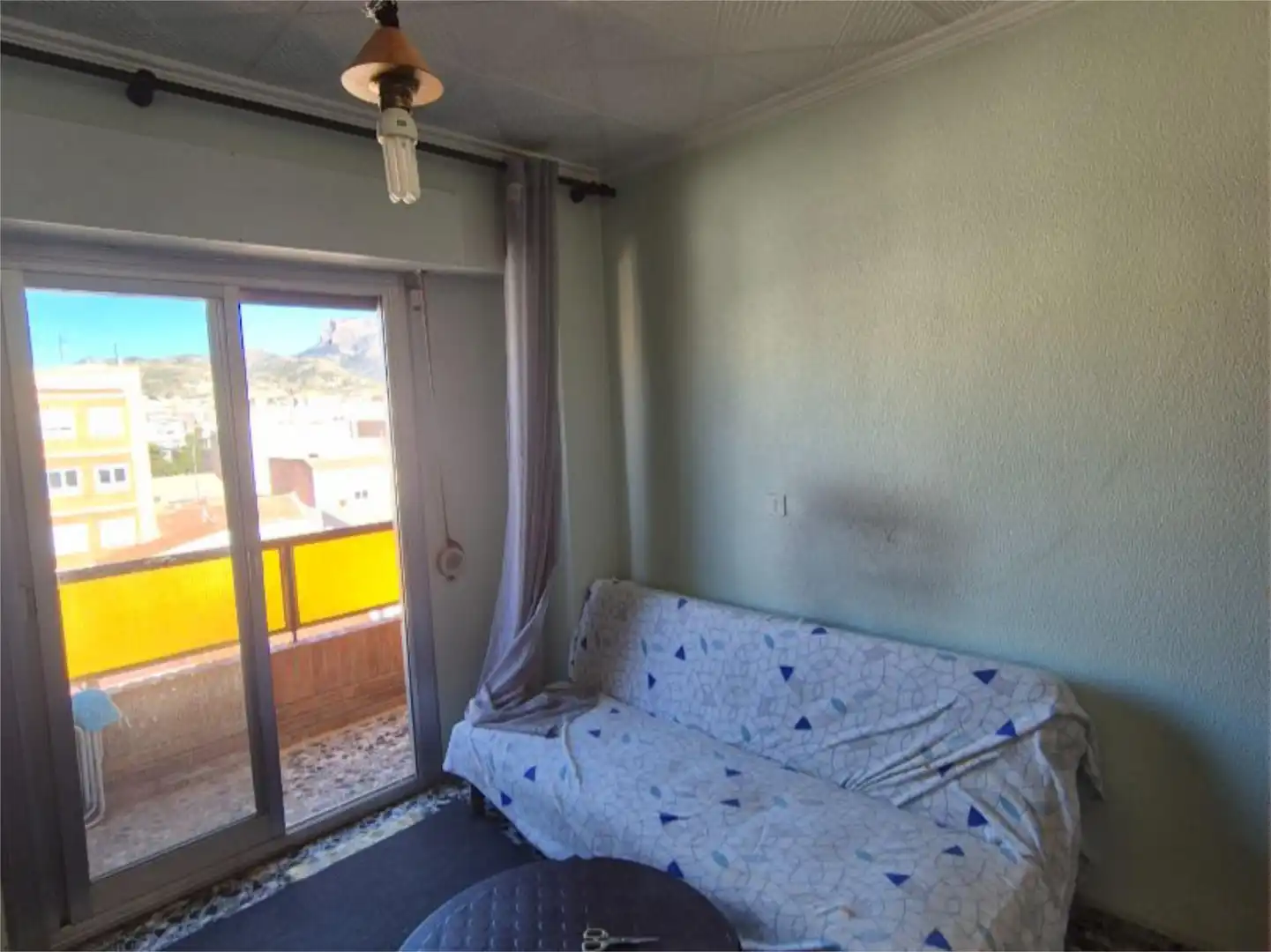 Flat for sale in Calle la Paz, 62, Plaza Castelar - Mercado Central Bedroom of Flat for sale in Elda with Balcony