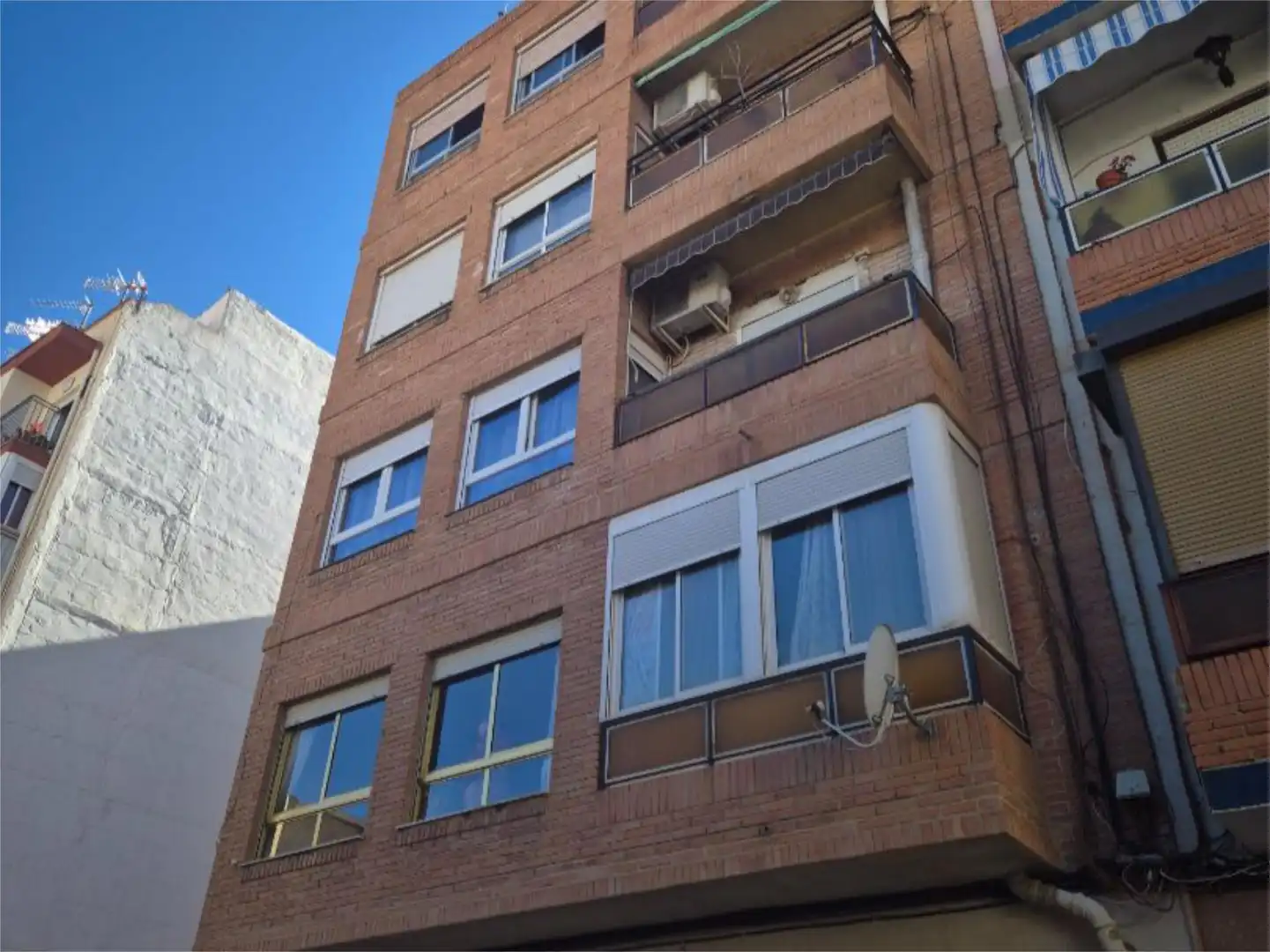 Flat for sale in Calle la Paz, 62, Plaza Castelar - Mercado Central Exterior view of Flat for sale in Elda with Balcony