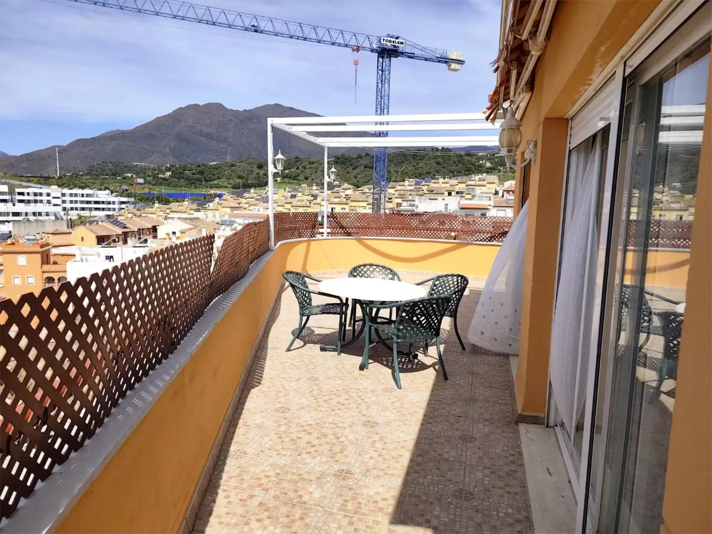 Pis en venda a Calle Juan Guerrero Diaz, 39, Zona Calvario Terrassa de Pis en venda en Estepona amb Aire condicionat, Traster i Aparcament comunitari