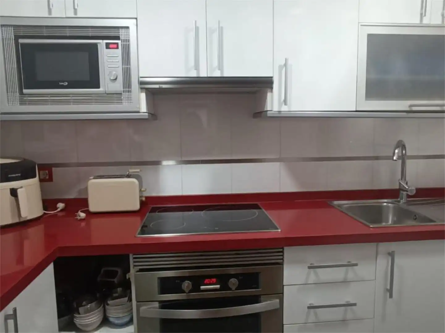 Flat for sale in Calle Islandia, 7, Juzgados - Plaza de Toros Kitchen of Flat for sale in Benidorm with Air Conditioner and Swimming Pool
