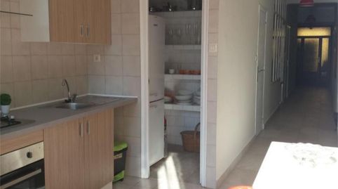 Casa adosada en venta en Calle Alcalde Luis Fuentes, 35, Madrigueras, Albacete - imagen 3 Foto 3 de Casa adosada en venta en Calle Alcalde Luis Fuentes, 35, Madrigueras, Albacete