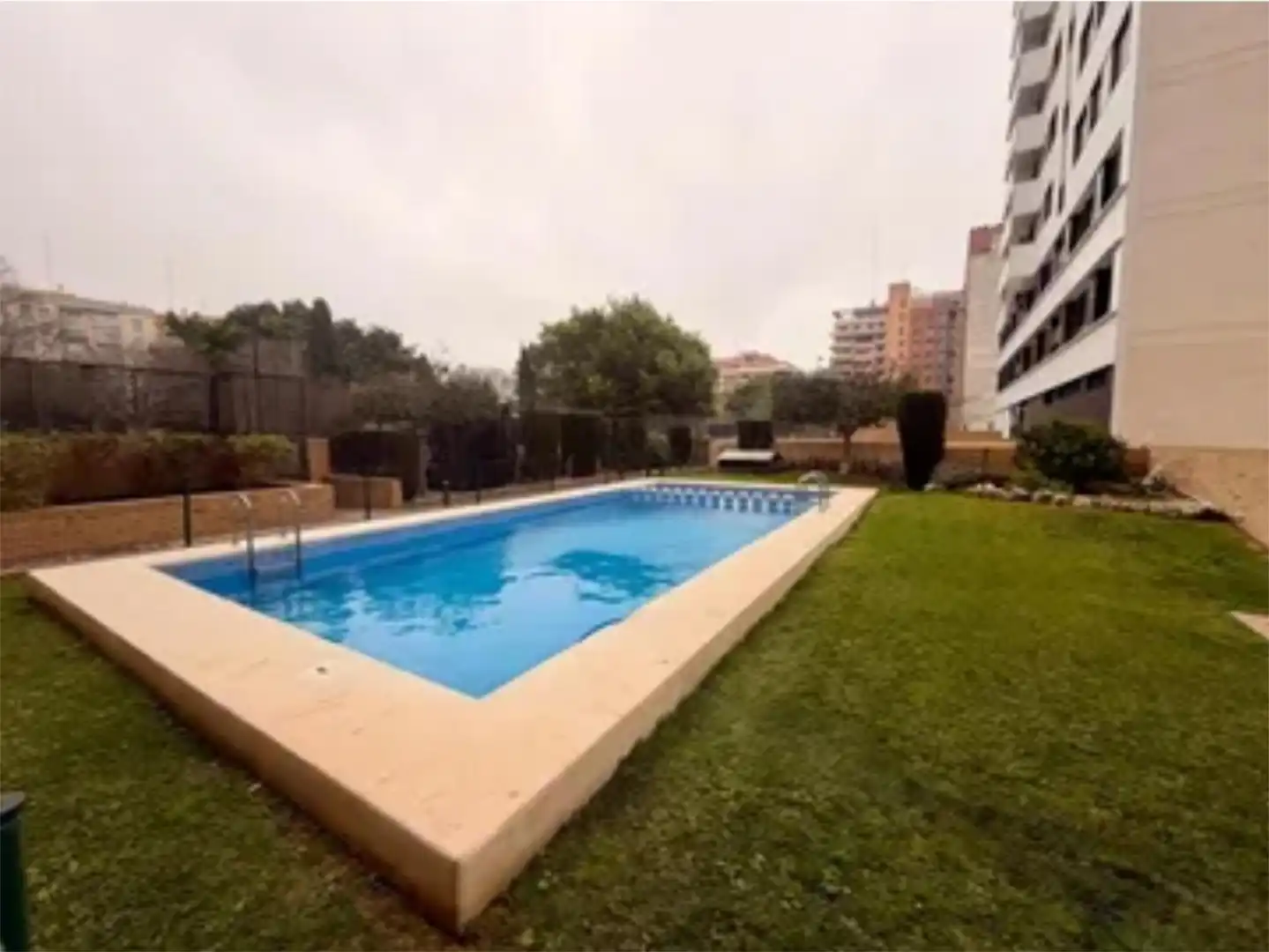 Piso en venta en Carrer de Vicente Beltrán Grimal, 23, Penya - Roja - Avda. Francia Piscina de Piso en venta en Valencia Capital con Piscina y Balcón