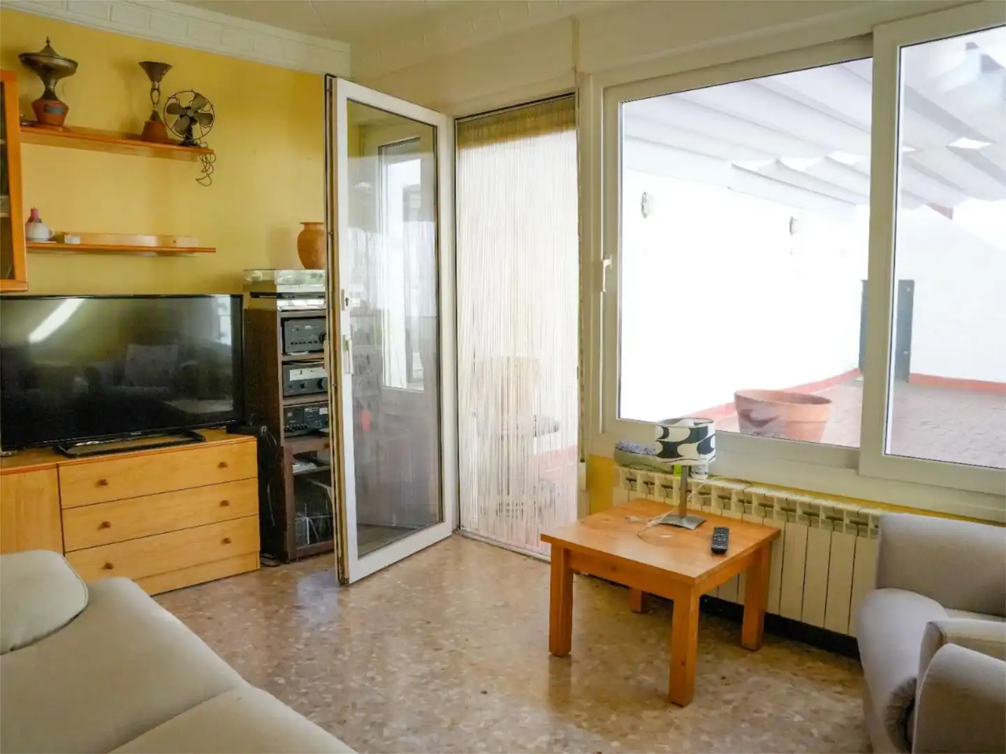 Wohnung zum Verkauf in Carrer Nou, 2, Poble Wohnzimmer von Wohnung zum Verkauf in Mont-roig del Camp mit Klimaanlage, Heizung und Privatgarten