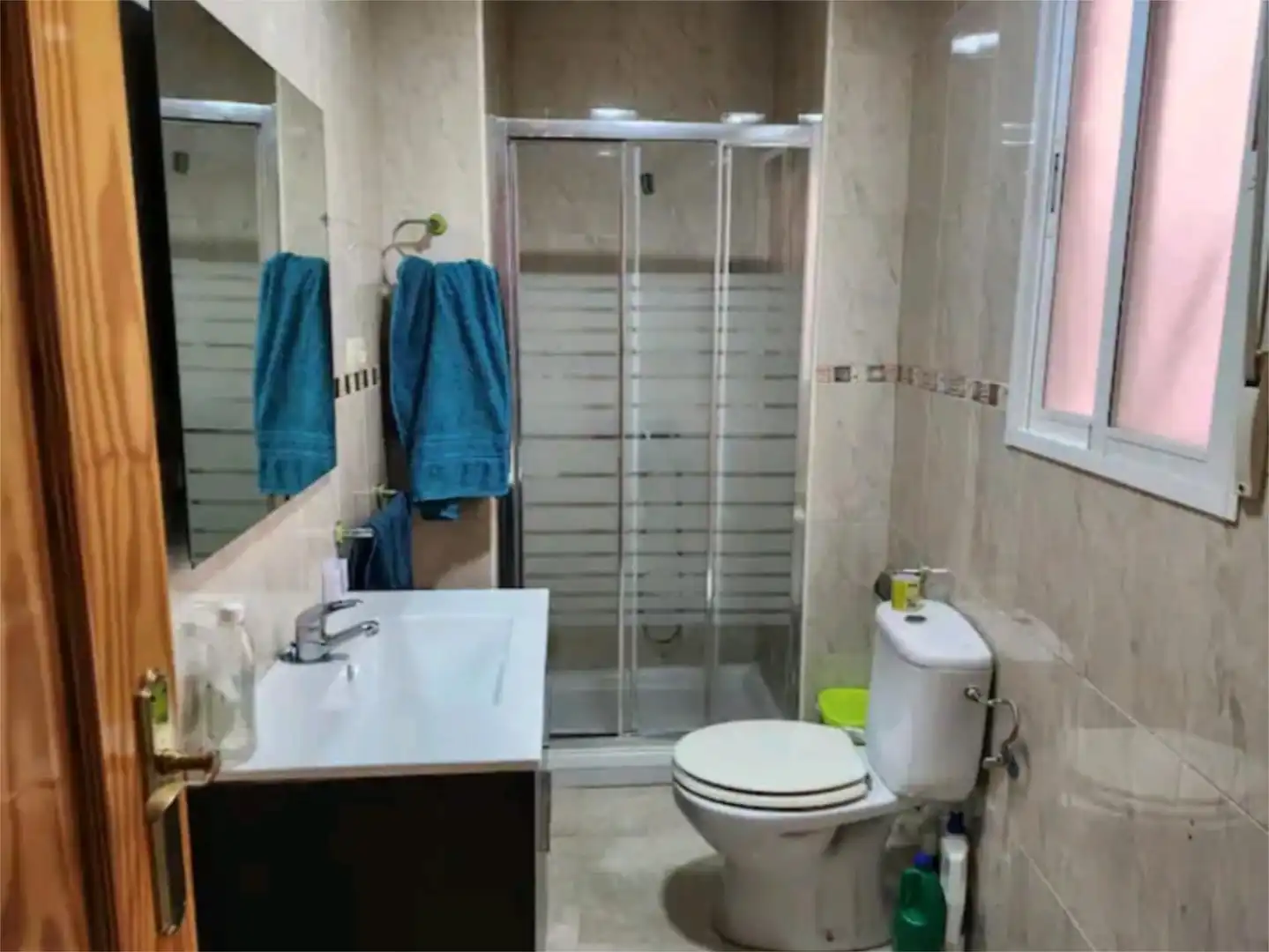 Bathroom of Flat for rent in Águilas