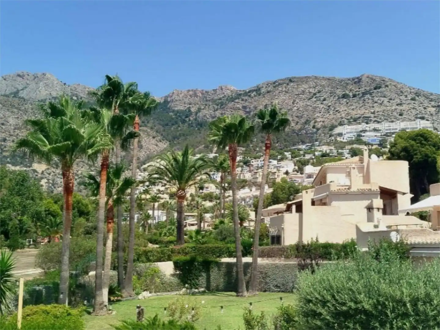 Flat for sale in Calle Bélgica, 2, Altea Hills Exterior view of Flat for sale in Altea with Air Conditioner, Heating and Private garden