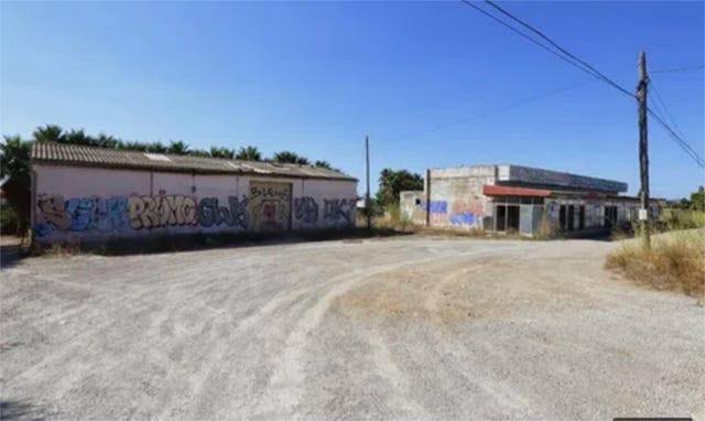 Local comercial en Alquiler en Alcanar