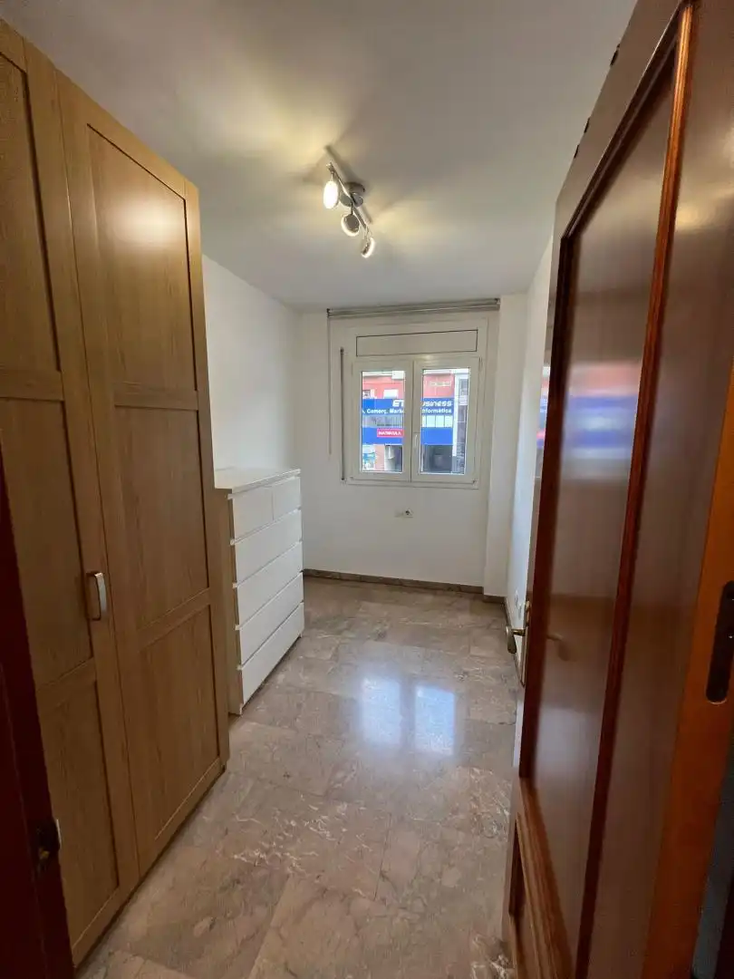 Flat for sale in Carrer Migdia, 163, Eixample Sud – Migdia Bedroom of Flat for sale in Girona Capital with Terrace and Balcony