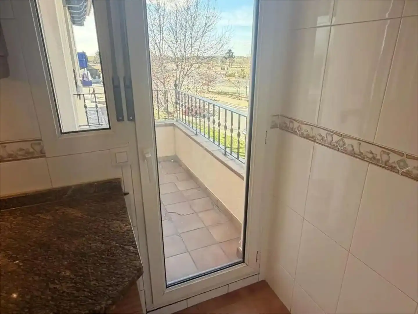 Wohnung zum Verkauf in Calle la Granja, 4, Palazuelos de Eresma Terrasse von Wohnung zum Verkauf in Palazuelos de Eresma mit Heizung, Privatgarten und Parkett