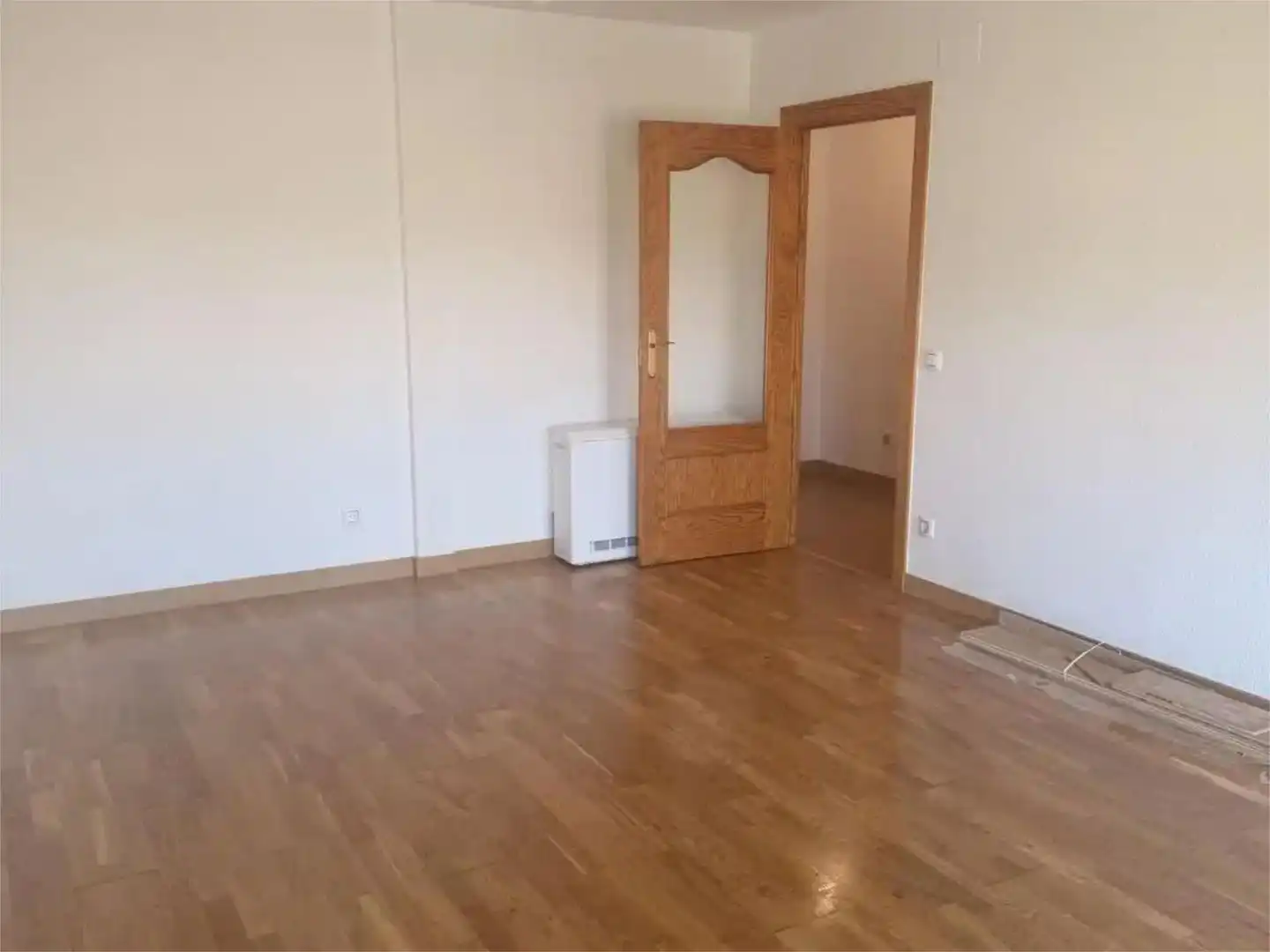 Wohnung zum Verkauf in Calle la Granja, 4, Palazuelos de Eresma Schlafzimmer von Wohnung zum Verkauf in Palazuelos de Eresma mit Heizung, Privatgarten und Parkett