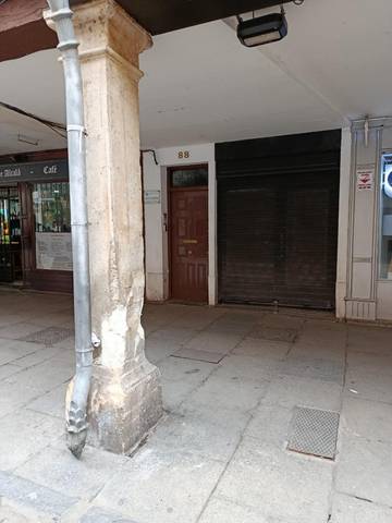 Local comercial en Alquiler en Calle Mayor, 88 en Casco histórico