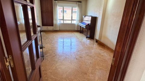 Foto 5 von Wohnung zum Verkauf in Calle Pozanos, 7, Los Vadillos - R. Sanitaria - Pozanos, Burgos Capital