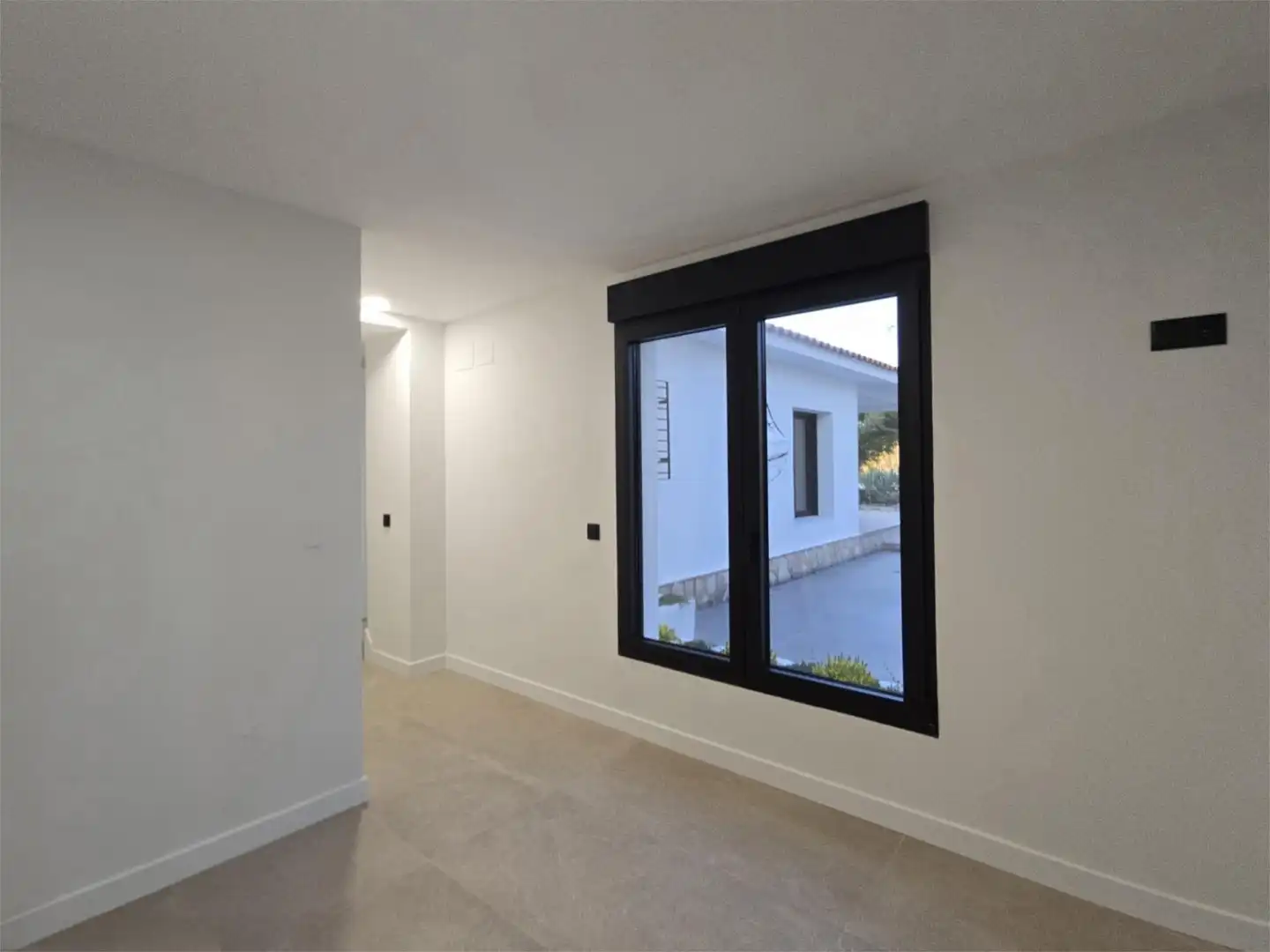 Houses for sale in Partida Raspeig Polig K, 10, Los Girasoles Houses for sale in San Vicente del Raspeig / Sant Vicent del Raspeig with Air Conditioner and Terrace