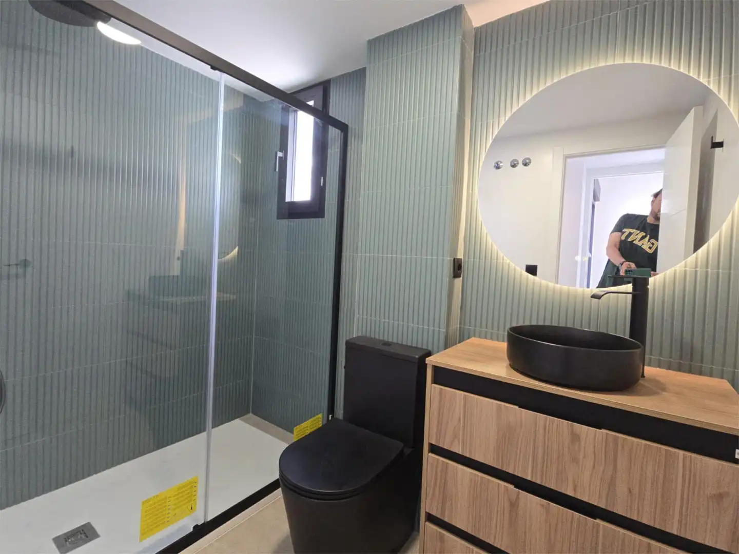 Houses for sale in Partida Raspeig Polig K, 10, Los Girasoles Bathroom of Houses for sale in San Vicente del Raspeig / Sant Vicent del Raspeig with Air Conditioner and Terrace