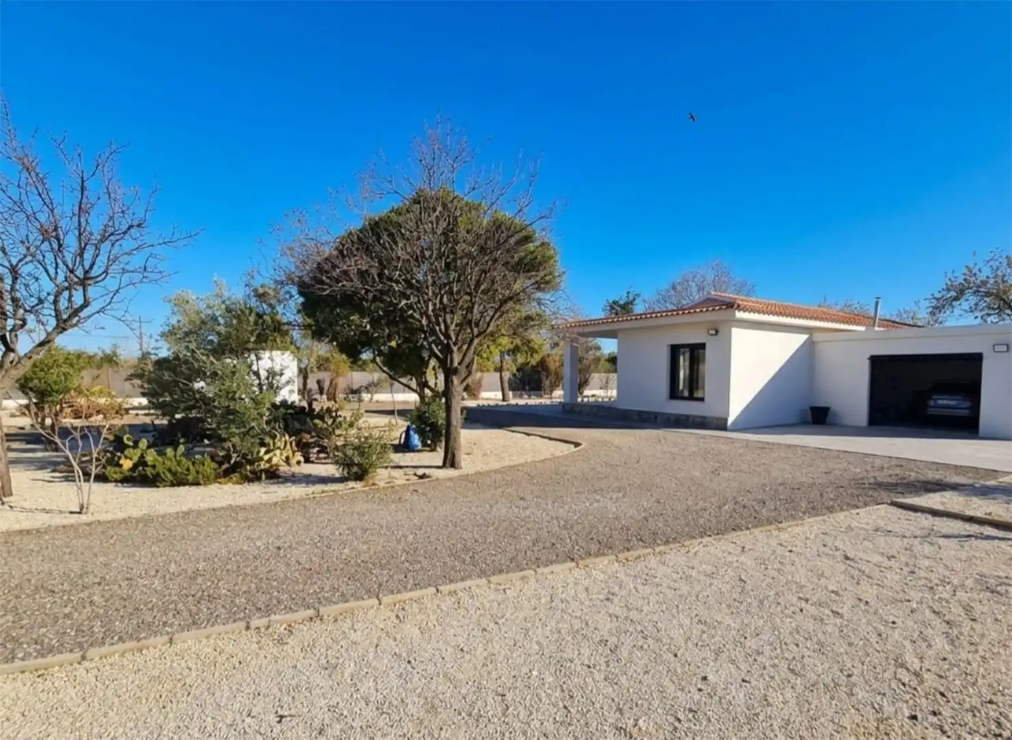 Houses for sale in Partida Raspeig Polig K, 10, Los Girasoles Exterior view of Houses for sale in San Vicente del Raspeig / Sant Vicent del Raspeig with Air Conditioner and Terrace