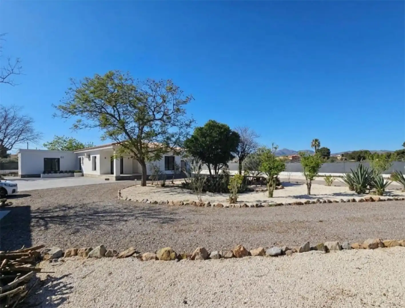 Houses for sale in Partida Raspeig Polig K, 10, Los Girasoles Exterior view of Houses for sale in San Vicente del Raspeig / Sant Vicent del Raspeig with Air Conditioner and Terrace
