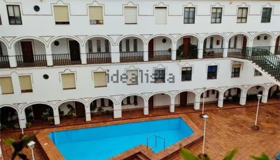 Flat for sale in Úbeda, Jaén - image 1 Photo 1 of Flat for sale in Úbeda, Jaén